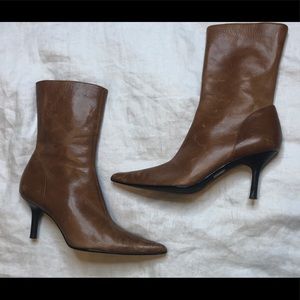Steve Madden Sz 8.5M Cognac Pointy toe Ankle Boots
